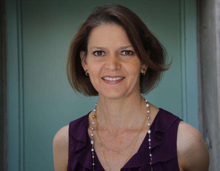 Deborah Lowe2 768x595