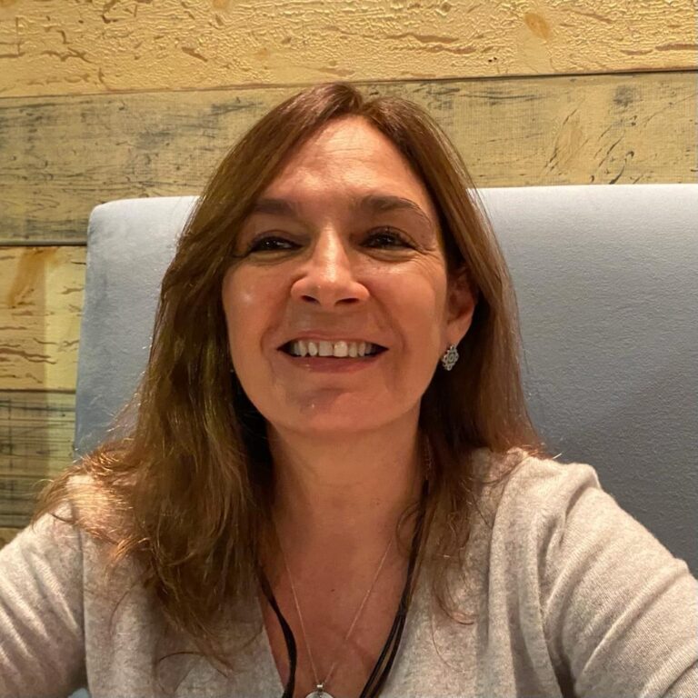 PHOTO 2022 07 27 14 09 28 768x768