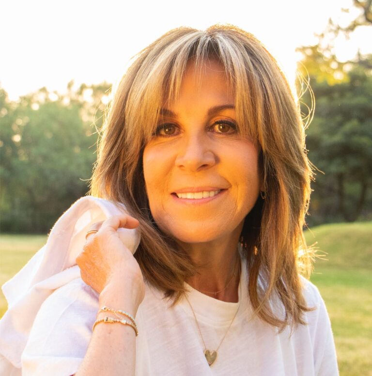 PHOTO 2022 07 27 14 20 05 768x776