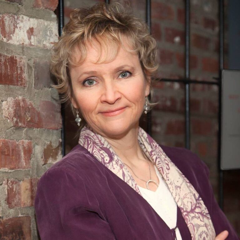 GinaHeadShot 768x768